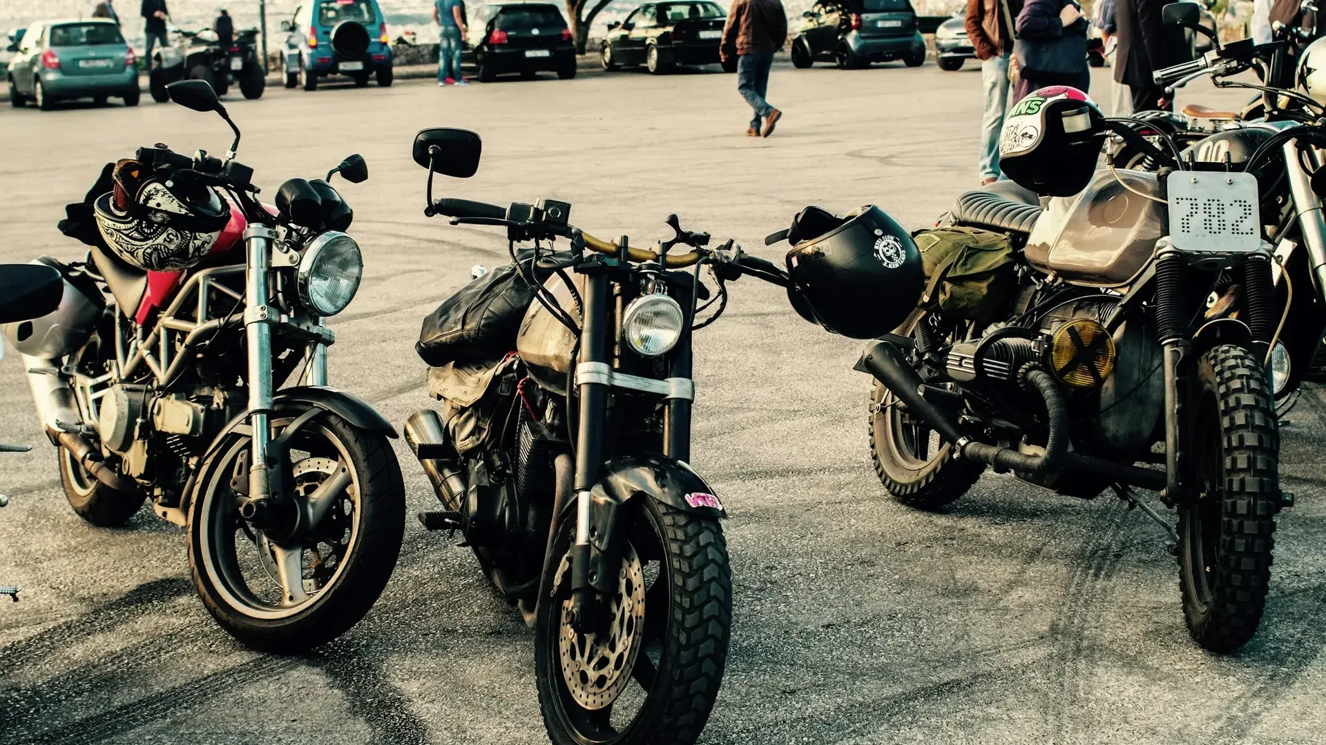 Motocykle podczas wspólnej wyprawy – organizacja imprez motocyklowych